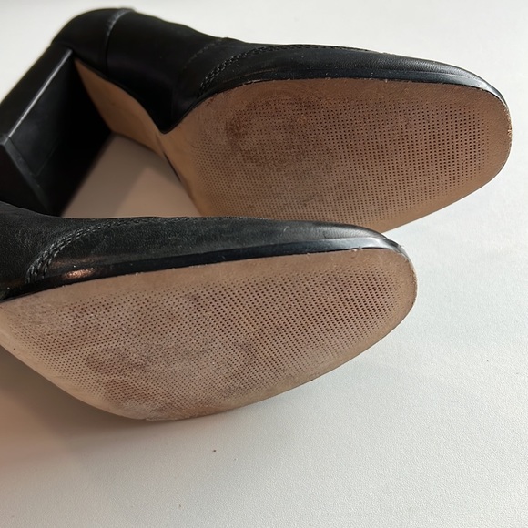 Donna Karan - black chunk leather pumps, 9 - Picture 6 of 14